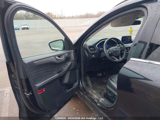 12595930 :رقم المزاد ، 1FMCU9DZ2MUA56787 vin ، 2021 Ford Escape Titanium Hybrid مزاد بيع