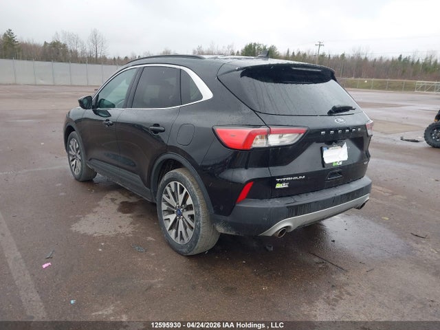 12595930 :رقم المزاد ، 1FMCU9DZ2MUA56787 vin ، 2021 Ford Escape Titanium Hybrid مزاد بيع