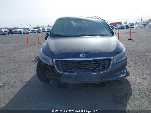KNDMB5C11L6594595 KIA SEDONA LX