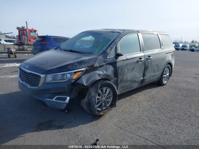KNDMB5C11L6594595 KIA SEDONA LX