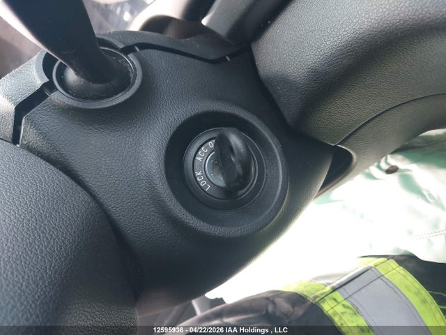 KMHD84LF9LU947113 Hyundai Elantra Preferred Auto Ivt