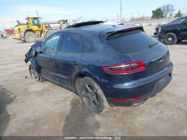 Porsche Macan 2017 WP1AA2A51HLB80900 Image 3