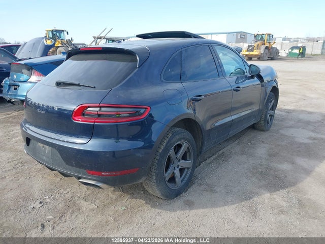 Porsche Macan 2017 WP1AA2A51HLB80900 Image 4