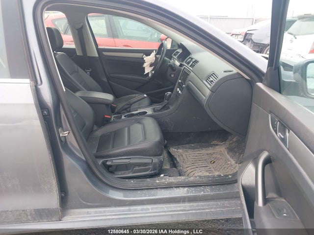 12580645 :رقم المزاد ، 1VWBS7A38FC114773 vin ، 2015 Volkswagen Passat 1.8 Tsi Comfortline مزاد بيع