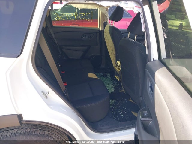 JN8BT3ABXRW444146 Nissan ROGUE S