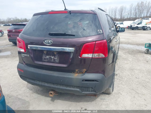 2011 Kia Sorento Lx მანქანა იყიდება აუქციონზე, vin: 5XYKTDA21BG167617, აუქციონის ნომერი: 12595980