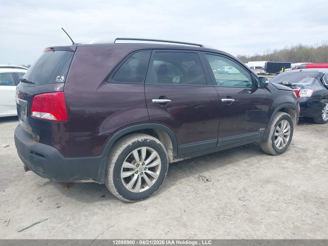 2011 Kia Sorento Lx მანქანა იყიდება აუქციონზე, vin: 5XYKTDA21BG167617, აუქციონის ნომერი: 12595980