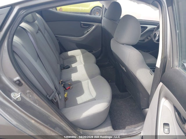 Продажа на аукционе авто 2013 Hyundai Elantra Gl, vin: 5NPDH4AE2DH453251, номер лота: 12595982