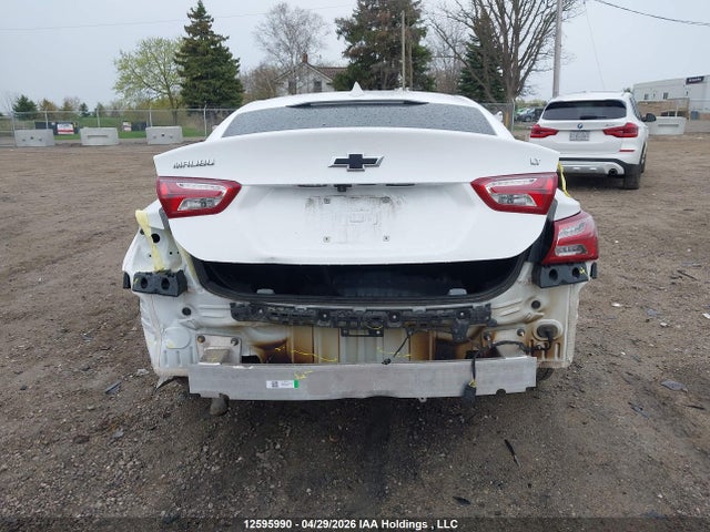 1G1ZD5ST7LF082965 Chevrolet Malibu