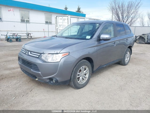 JA4JZ3AX7EZ602124 Mitsubishi Outlander Se