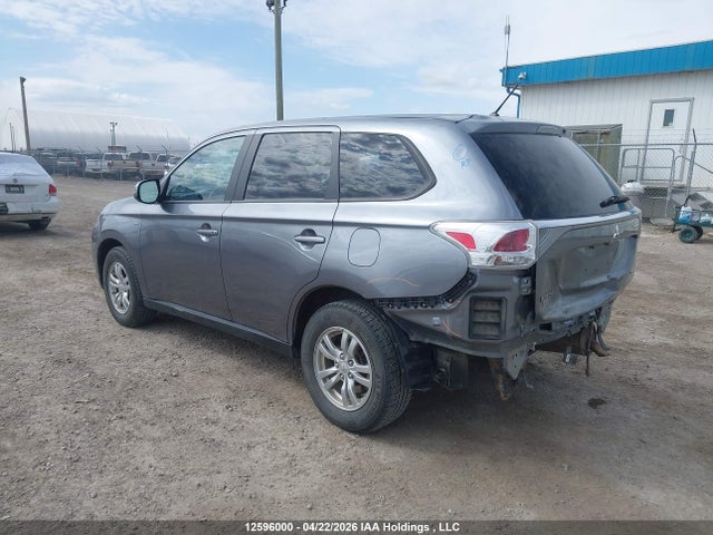 JA4JZ3AX7EZ602124 Mitsubishi Outlander Se