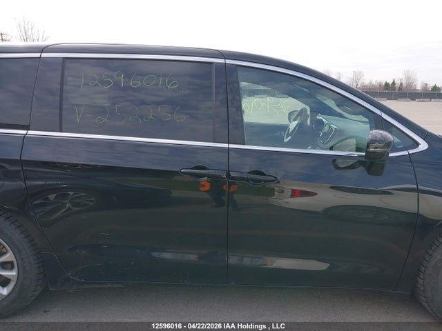 Aukcja sprzedaży 2026 Chrysler Pacifica Limited, vin: 2C4RC1GG8TR252256, numer aukcji: 12596016