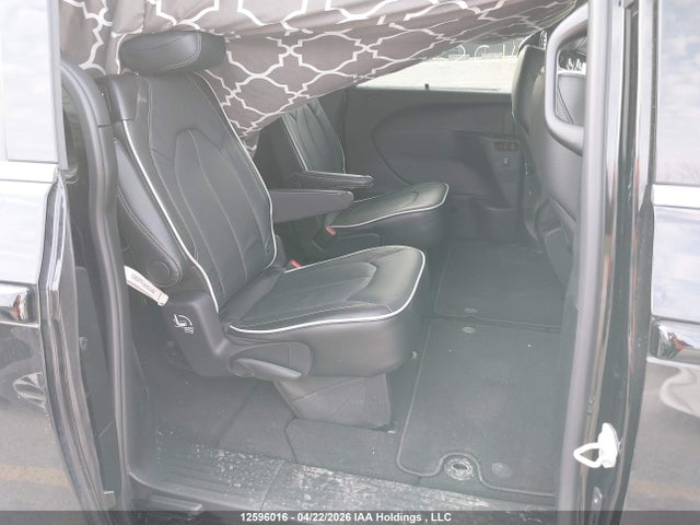 Aukcja sprzedaży 2026 Chrysler Pacifica Limited, vin: 2C4RC1GG8TR252256, numer aukcji: 12596016