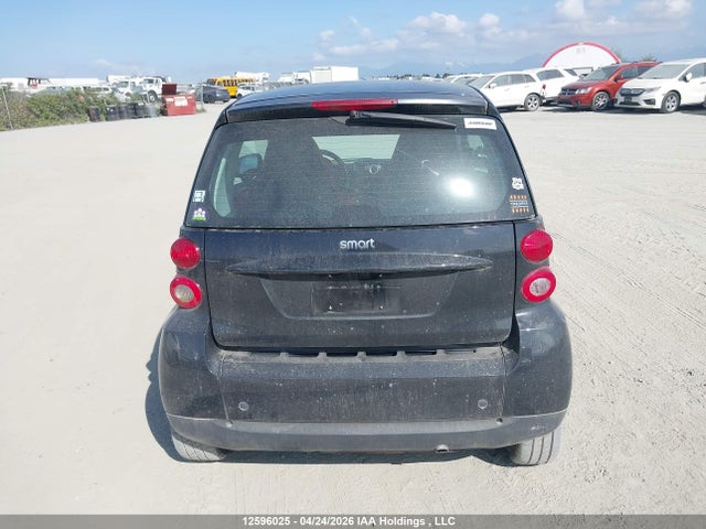 12596025 :رقم المزاد ، WMEEJ3BAXAK413111 vin ، 2010 Smart Fortwo Pure/passion مزاد بيع