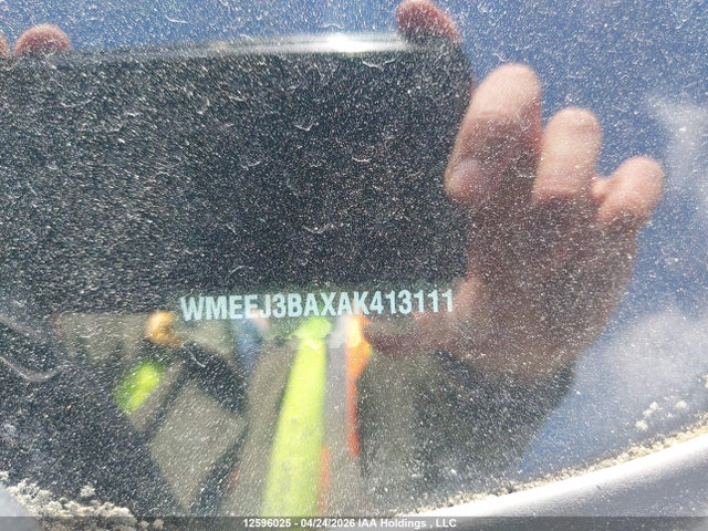 12596025 :رقم المزاد ، WMEEJ3BAXAK413111 vin ، 2010 Smart Fortwo Pure/passion مزاد بيع