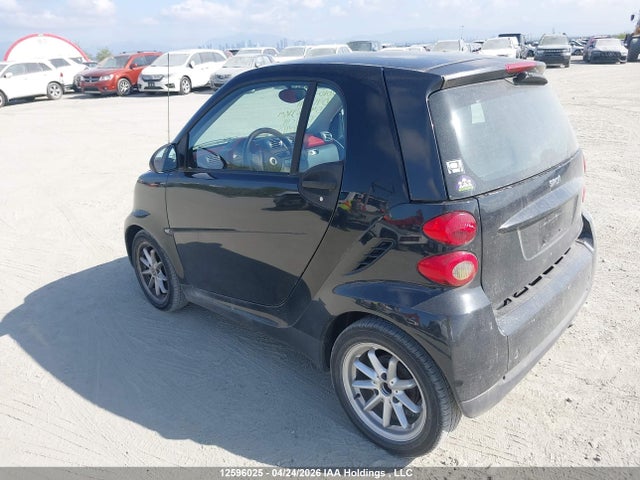 12596025 :رقم المزاد ، WMEEJ3BAXAK413111 vin ، 2010 Smart Fortwo Pure/passion مزاد بيع