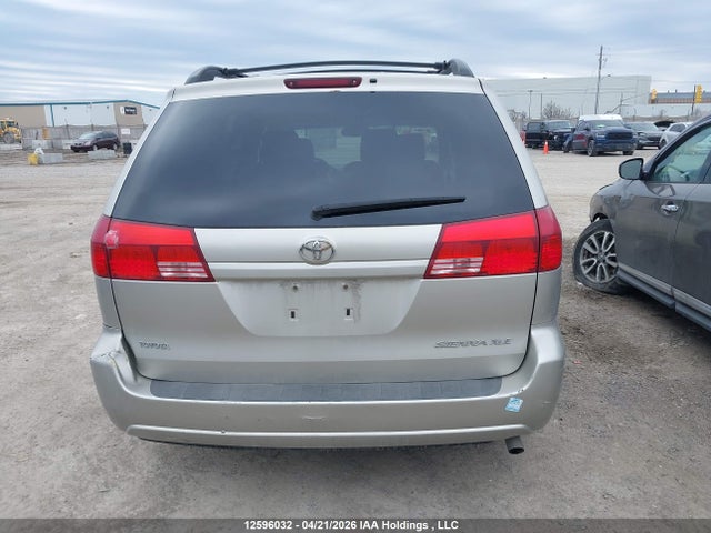 2004 Toyota Sienna მანქანა იყიდება აუქციონზე, vin: 5TDZA22C34S196946, აუქციონის ნომერი: 12596032
