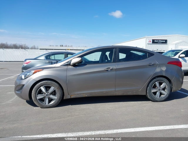 Продаж на аукціоні авто 2012 Hyundai Elantra Gls/limited, vin: 5NPDH4AE4CH124159, номер лоту: 12596045