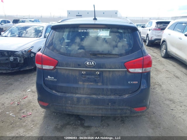 Продаж на аукціоні авто 2015 Kia Rondo, vin: KNAHU8A36F7120462, номер лоту: 12596053