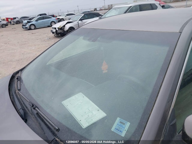 12596057 :رقم المزاد ، 4T1BD1FK9FU161102 vin ، 2015 Toyota Camry Hybrid Se مزاد بيع