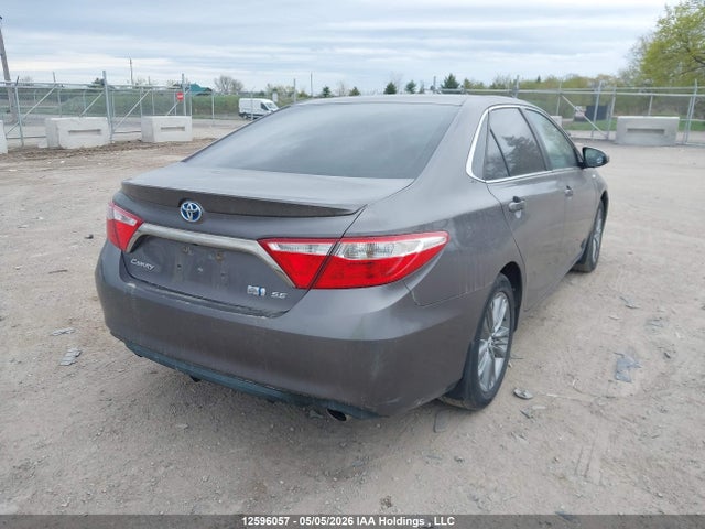 12596057 :رقم المزاد ، 4T1BD1FK9FU161102 vin ، 2015 Toyota Camry Hybrid Se مزاد بيع