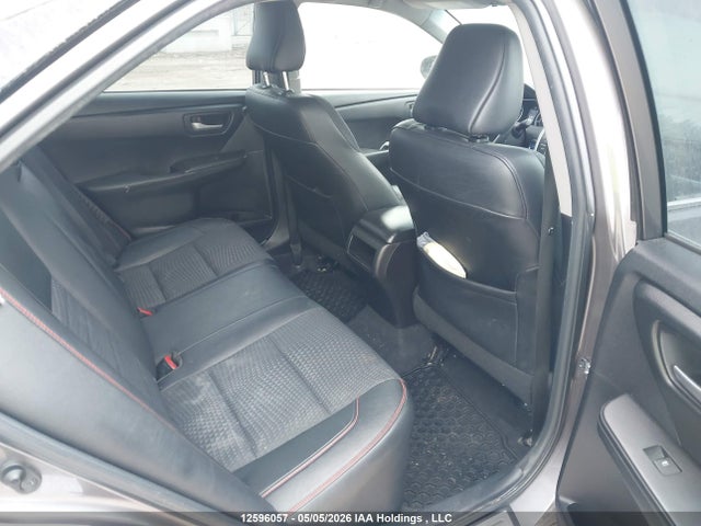 12596057 :رقم المزاد ، 4T1BD1FK9FU161102 vin ، 2015 Toyota Camry Hybrid Se مزاد بيع