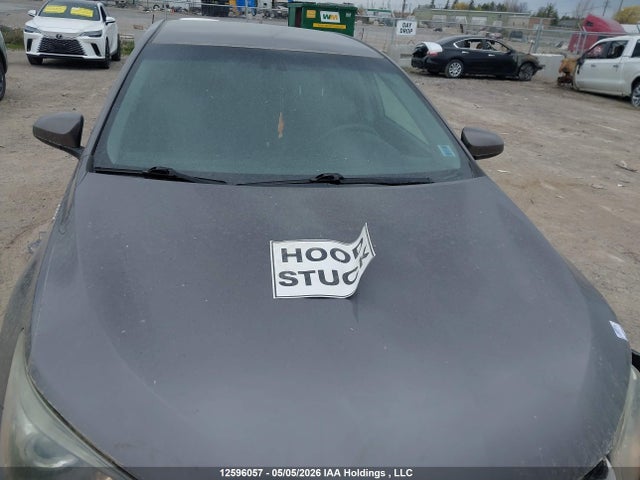 12596057 :رقم المزاد ، 4T1BD1FK9FU161102 vin ، 2015 Toyota Camry Hybrid Se مزاد بيع