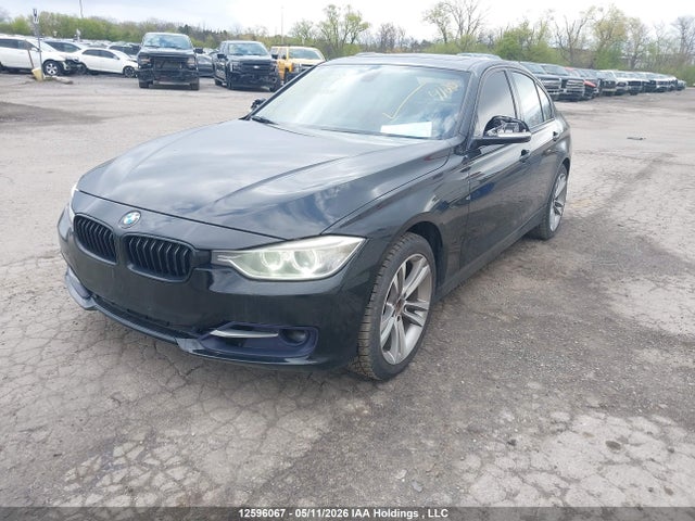 12596067 :رقم المزاد ، WBA3B3C59DF535456 vin ، 2013 Bmw 328i Xdrive/xdrive Classic Line مزاد بيع