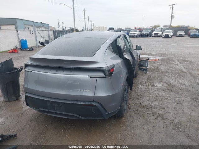 XP7YGDEE0TB709459 Tesla Model Y Long Range Launch Series/premium All-wheel Drive