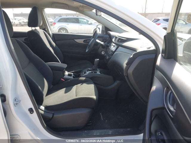 2017 Nissan Rogue Sport S/sv/sl მანქანა იყიდება აუქციონზე, vin: JN1BJ1CR0HW114470, აუქციონის ნომერი: 12596074