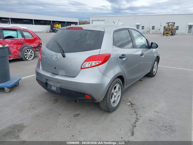 JM1DE1KY9E0181263 Mazda Mazda2 Sport