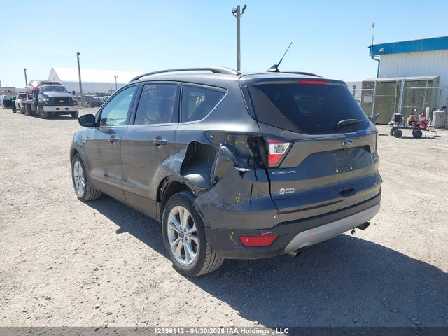 1FMCU9HD9JUB88763 Ford ESCAPE SEL