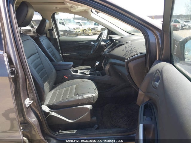 1FMCU9HD9JUB88763 Ford ESCAPE SEL