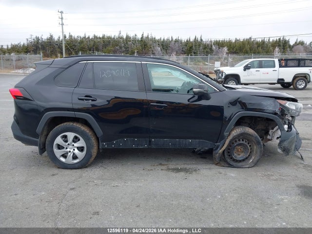 2020 Toyota Rav4 Xle მანქანა იყიდება აუქციონზე, vin: 2T3R1RFV5LC138730, აუქციონის ნომერი: 12596119