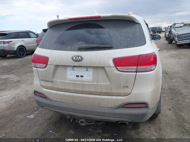 12596142 :رقم المزاد ، 5XYPGDA59HG316269 vin ، 2017 Kia Sorento 3.3l Lx V6 7-seater مزاد بيع