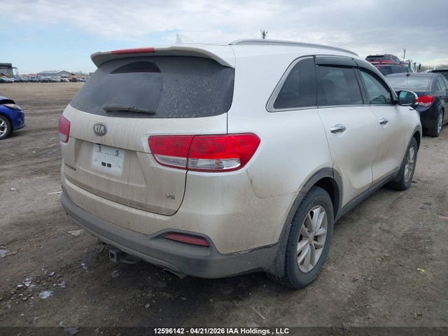 12596142 :رقم المزاد ، 5XYPGDA59HG316269 vin ، 2017 Kia Sorento 3.3l Lx V6 7-seater مزاد بيع