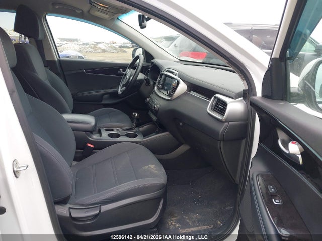 12596142 :رقم المزاد ، 5XYPGDA59HG316269 vin ، 2017 Kia Sorento 3.3l Lx V6 7-seater مزاد بيع