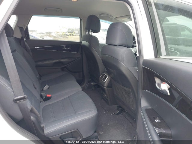 12596142 :رقم المزاد ، 5XYPGDA59HG316269 vin ، 2017 Kia Sorento 3.3l Lx V6 7-seater مزاد بيع