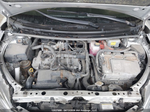 JTDKDTB39F1587047 Toyota Prius C Technology