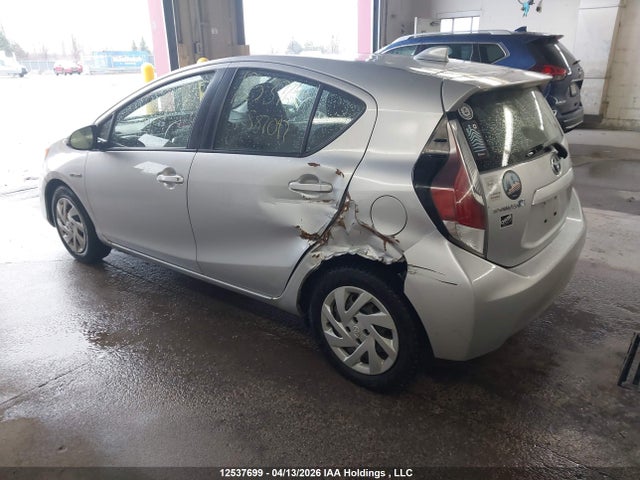JTDKDTB39F1587047 Toyota Prius C Technology