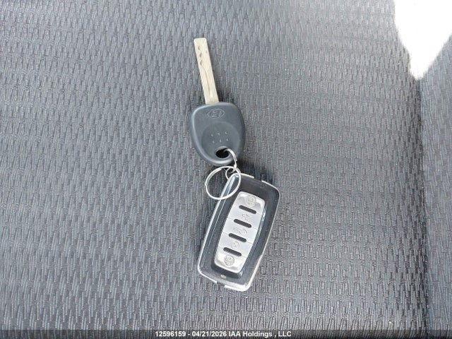 KM8JTCAFXFU076631 Hyundai TUCSON GLS