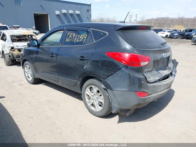 KM8JTCAFXFU076631 Hyundai TUCSON GLS