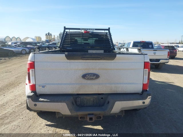 1FT8W3DT9KEC63911 Ford F-350 Xlt