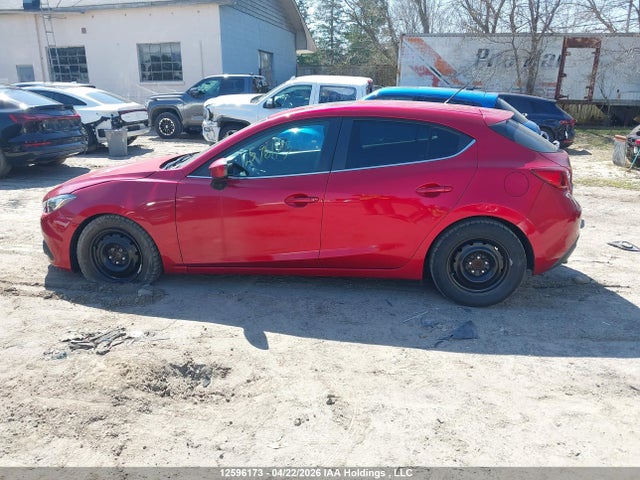 3MZBM1L78FM130588 Mazda 3 TOURING