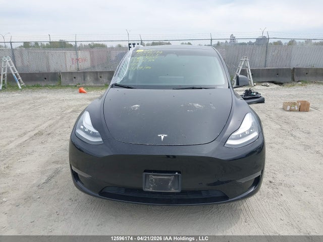 Продажа на аукционе авто 2022 Tesla Model Y, vin: 7SAYGDEE1NF469605, номер лота: 12596174