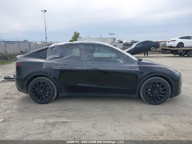 Продажа на аукционе авто 2022 Tesla Model Y, vin: 7SAYGDEE1NF469605, номер лота: 12596174