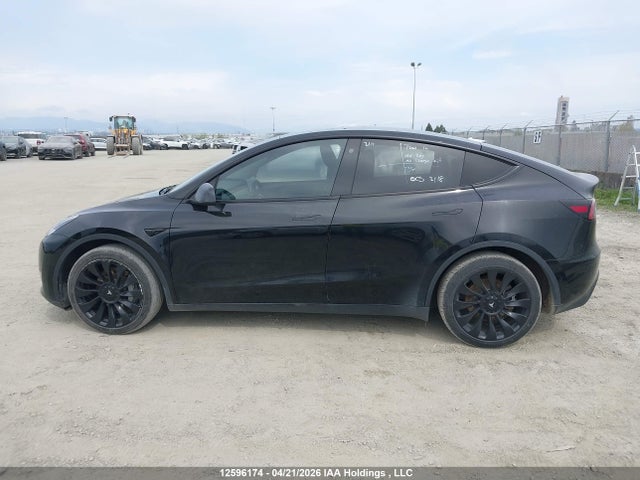 Продажа на аукционе авто 2022 Tesla Model Y, vin: 7SAYGDEE1NF469605, номер лота: 12596174