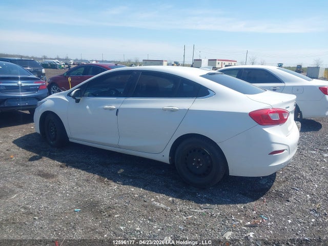 2017 Chevrolet Cruze Lt Auto მანქანა იყიდება აუქციონზე, vin: 3G1BE5SM2HS597706, აუქციონის ნომერი: 12596177
