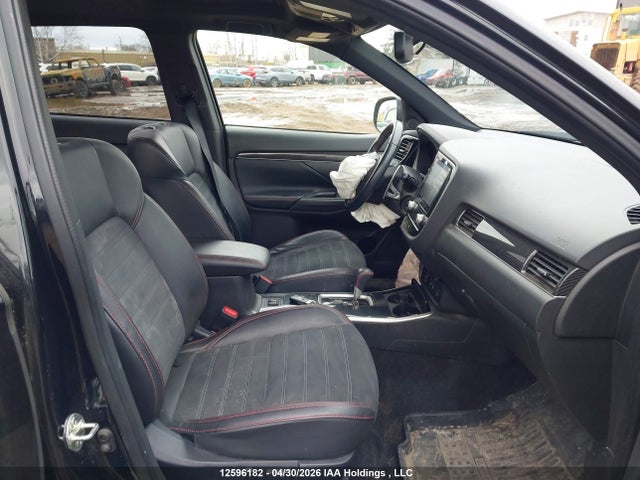 2020 Mitsubishi Outlander Limited Edition/se/sel მანქანა იყიდება აუქციონზე, vin: JA4JZ3AX5LJ600433, აუქციონის ნომერი: 12596182