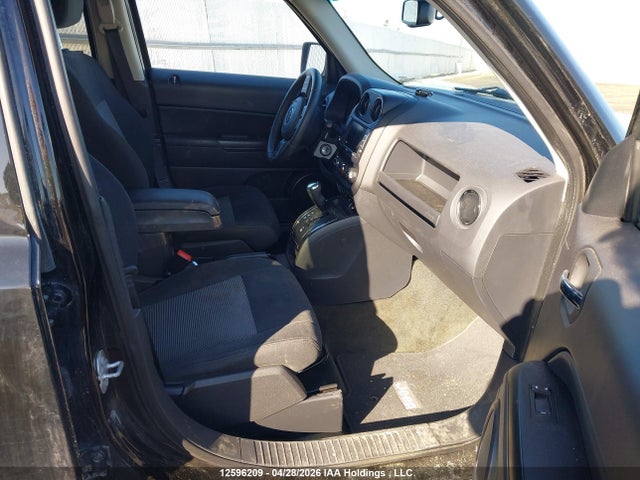 1C4NJRAB6HD160153 Jeep Patriot